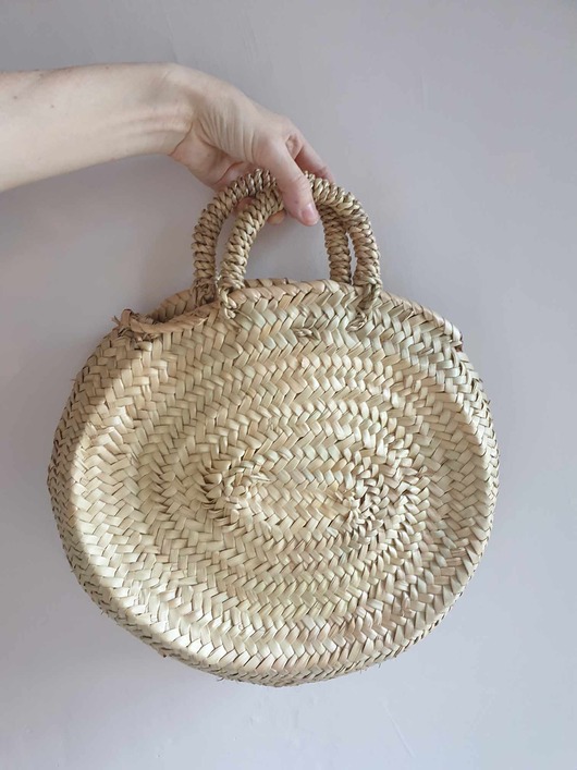 torebki do ręki Koszyk owalny  mały pleciony z liści palmy