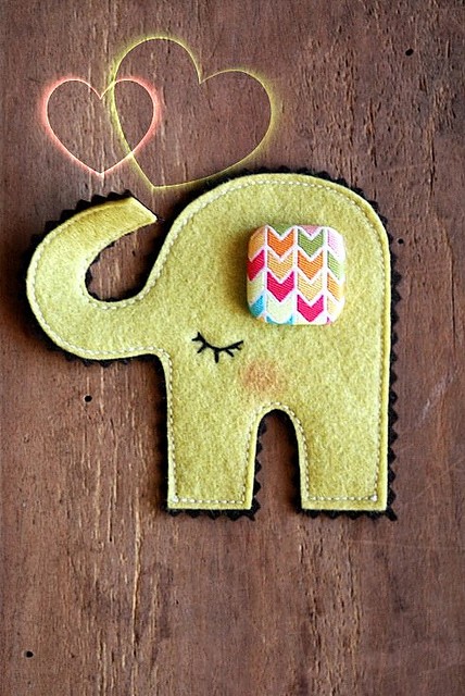 Broszka Dreamy Elephant {Lime} made by agah