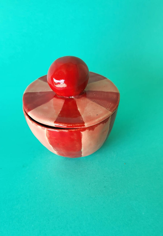 cukiernice Piękna ceramiczna cukiernica, cukierniczka - różowo czerwona handmade