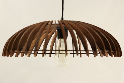 Lampa wisząca z naturalnej sklejki brzozowej ignelparametricdesign