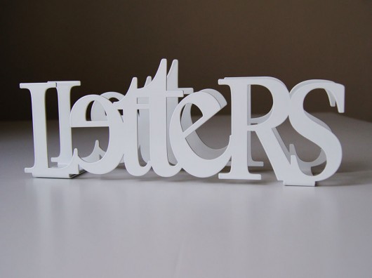 oryginalny stojak na listy LETTERS Rabose Workshop