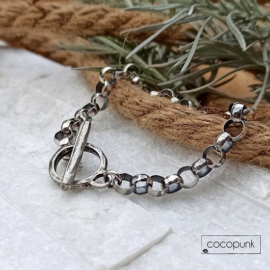 bransoletki srebrne Bransoleta srebro - łańcuchowa z zapięciem toggle.