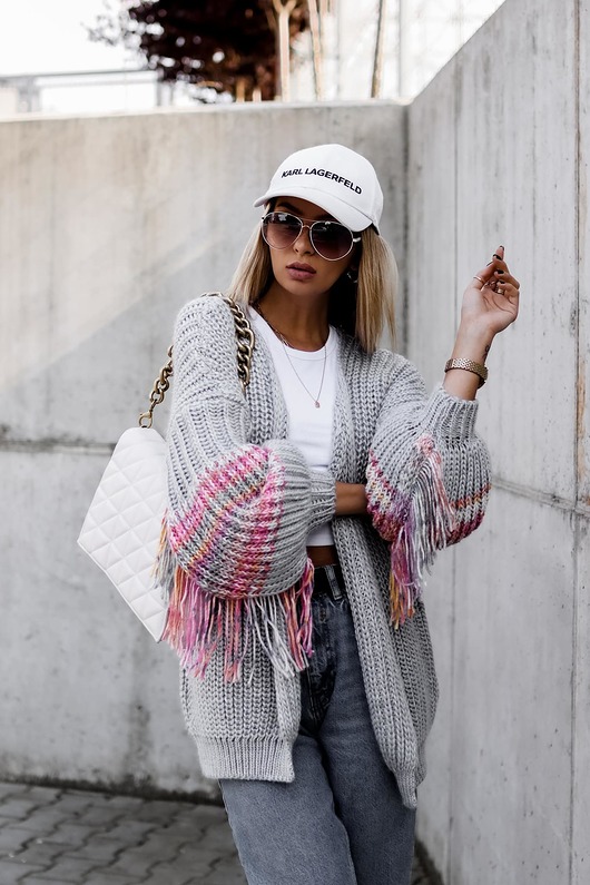 kardigany damskie Sweter/ Kardigan z frędzlami szary MARA GREY