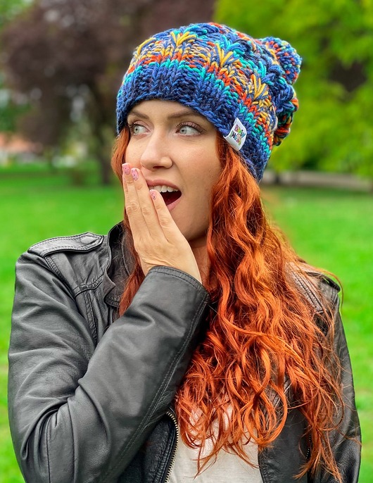 czapki damskie Czapka MERINO 50% Górski potok SMILE