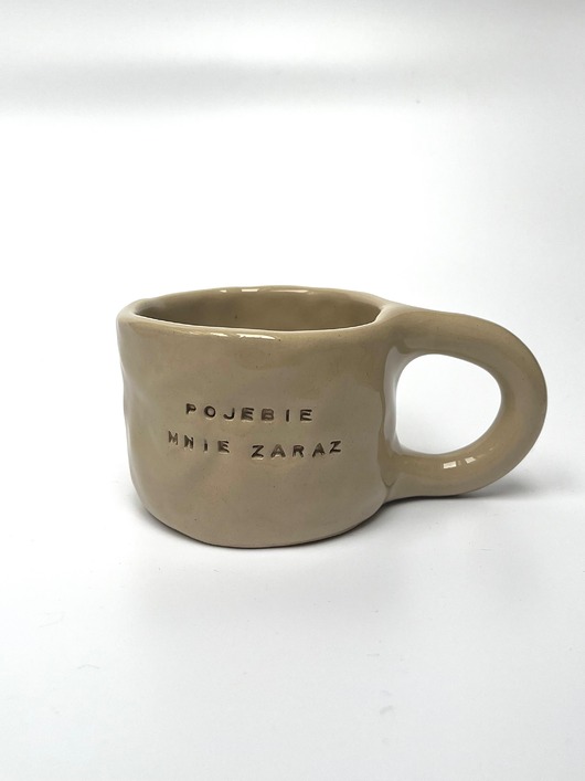 kubki Kubek z brzydkim napisem POJEBIE MNIE ZARAZ 200 ml