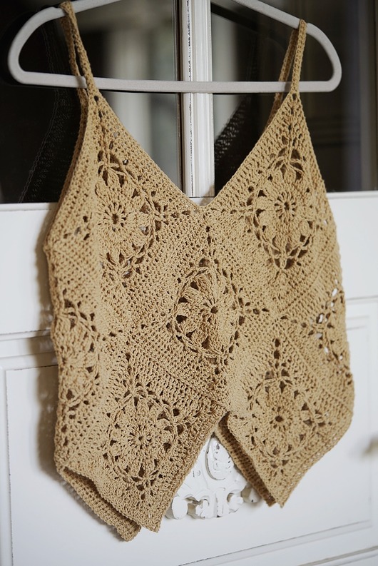 topy damskie Silk Top Caramel