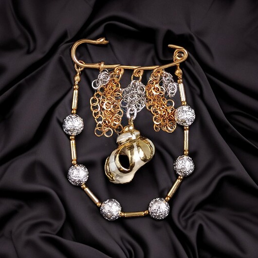 broszki PREMIUM : broszka srebrno-złota z muszlą : efektowna, okazała