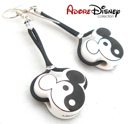 ADORE DISNEY IV ola