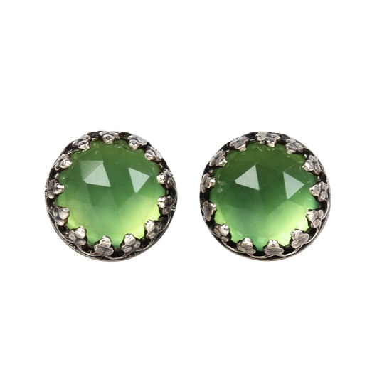 kolczyki z kamieniami Kolczyki sztyfty oksydowane Petite z zielonym serpentynitem