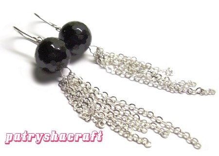 Black and........ le petit point