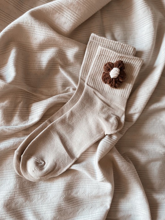 skarpetki damskie Skarpety damskie beżowe wiosna kwiaty