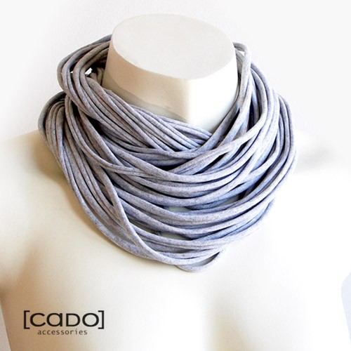 Zamotka Dzianinowy Naszyjnik LIGHT GRAY MELANGE CADOaccessories