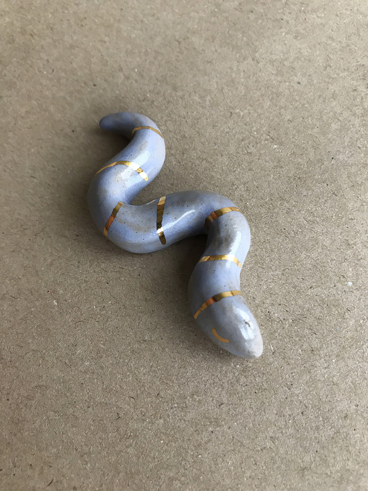 Ceramiczna żmijka lawendowa ELEMTHEBRAND