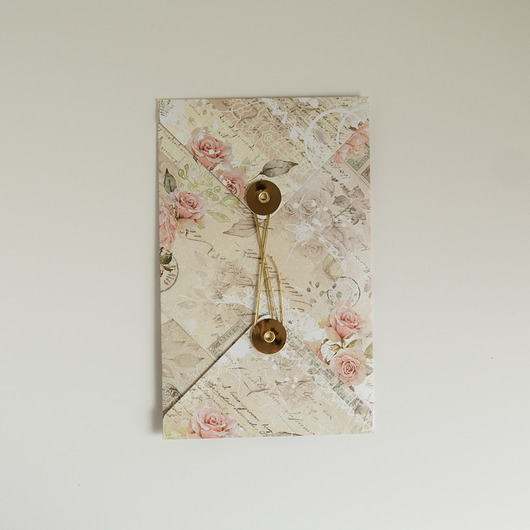 kartki scrapbooking Kartka ślubna kopertówka ze sznureczkiem