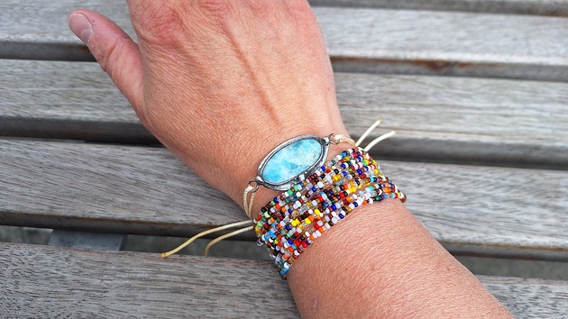 bransoletki wire wrapping Larimar na lato  - bransoletka sznurkowa