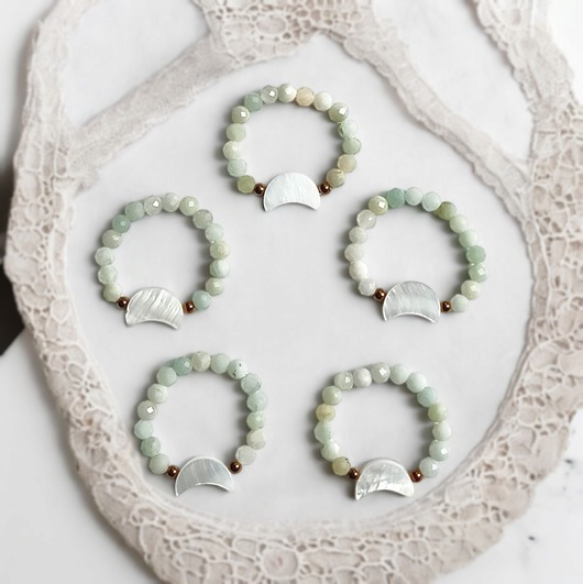 pierścionki elastyczne Pierścionek elastyczny: lunula :: amazonit, muszla naturalna