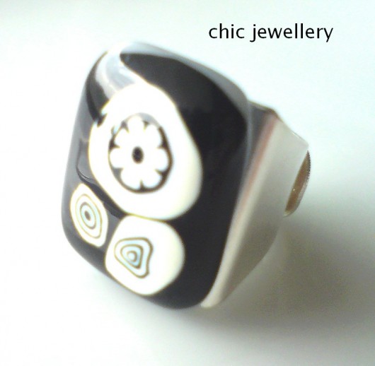 funky black & white ring  funkyandchic
