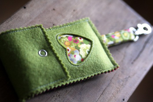 Etui na telefon made by agah