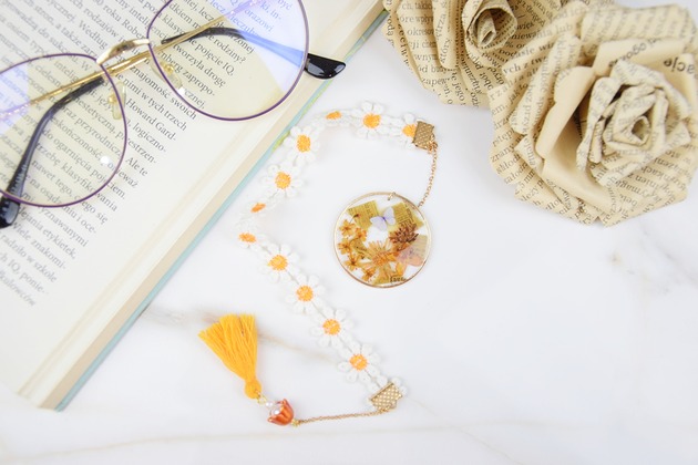 zakładki do książek Zakładka Zaklęty ogród 15