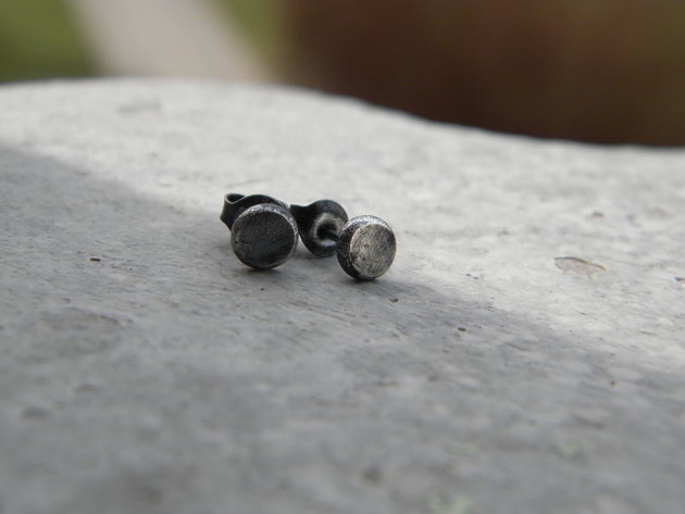 kolczyki wire wrapping Kropeczka 5,5 mm - sztyfty