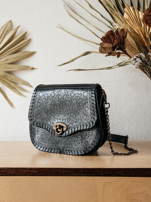 torby na ramię Torebka skórzana ręcznie robiona góralska Stella Czarna