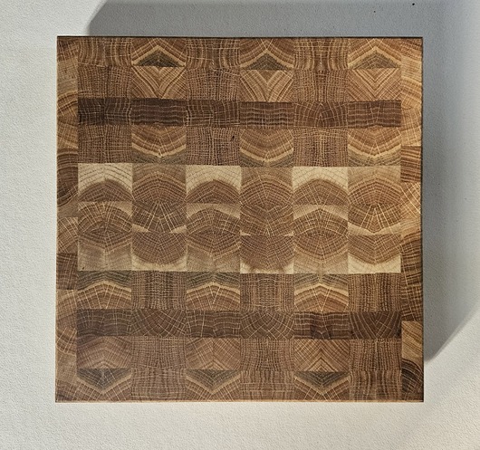 deski do krojenia i tace Dębowa deska do krojenia w stylu End Grain. Sztorcowy blok do krojenia.