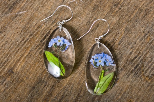 Kolczyki z niezapominajkami - żywica, srebro So Jewelry