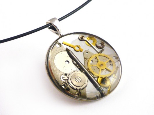 Steampunkowa zawieszka Scradeus