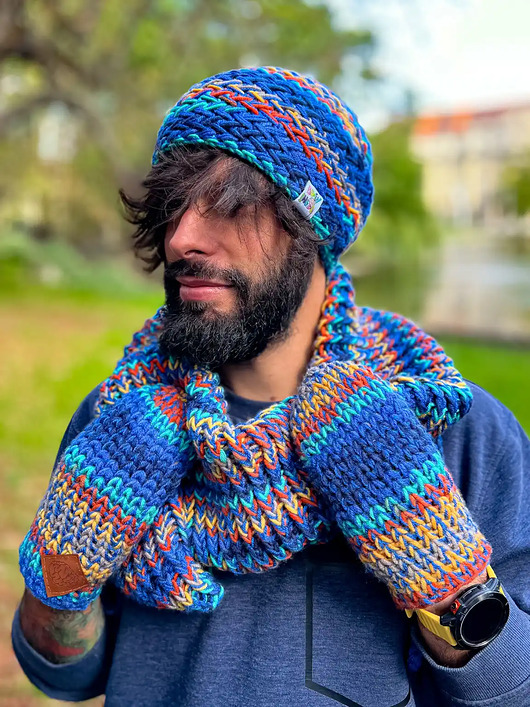 tuby i kominy Męski komin ręcznie robiony Merino 50% "Górski potok"