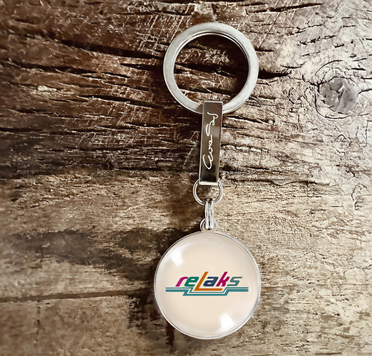 breloki Relaks w stylu vintage,  stalowy brelok + box