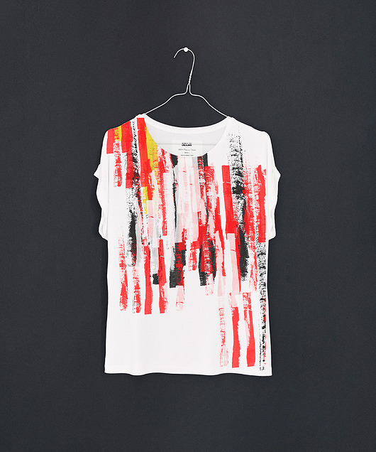 Kathmandu no.6 Women's T-shirt in red - SELVA SELVA