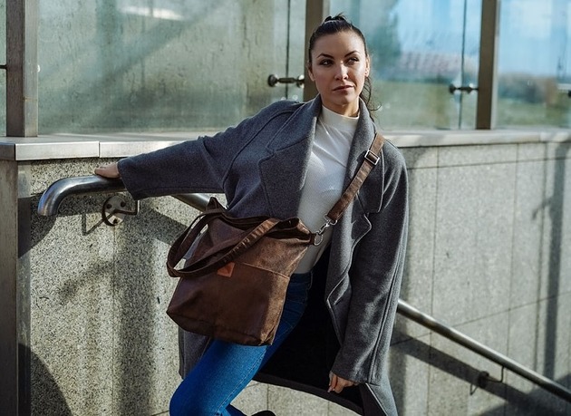 Brązowa torba z zamszu ekologicznego Karolina Audycka
