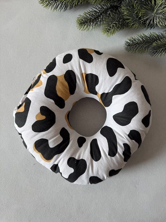 kolczyki - inne Poduszka do Piercingu Ucha Z Otworem Na Gojenie Helix Tragus bawełniana