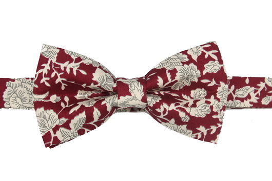 Mucha gotowa bowstyle czerwony wzór bowstyle