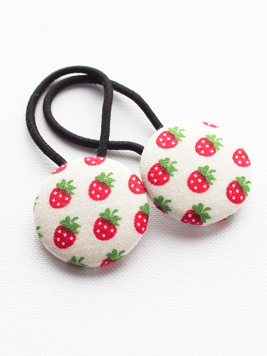 Gumki do włosów w truskaweczki STRAWBERRY Momilio