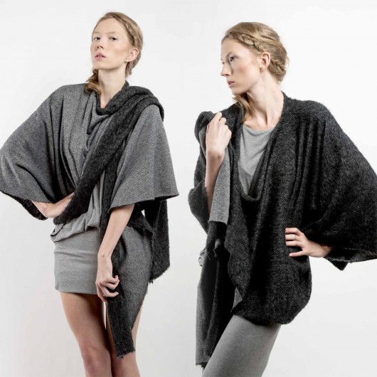 Poncho BLACK Knit BLUZA Melanż Płaszcz CADOaccessories