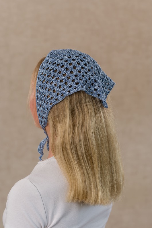 apaszki Letnia błękitna chustka bandana z cekinami bawełniana