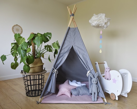 Zestaw tipi z 3 poduszkami i matą  MEAMs KIDs