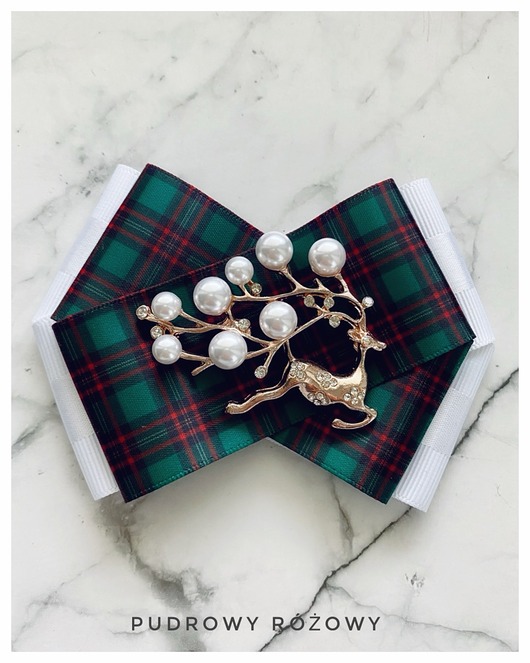 broszki Brosza z Reniferem, kryształkami i perłami New