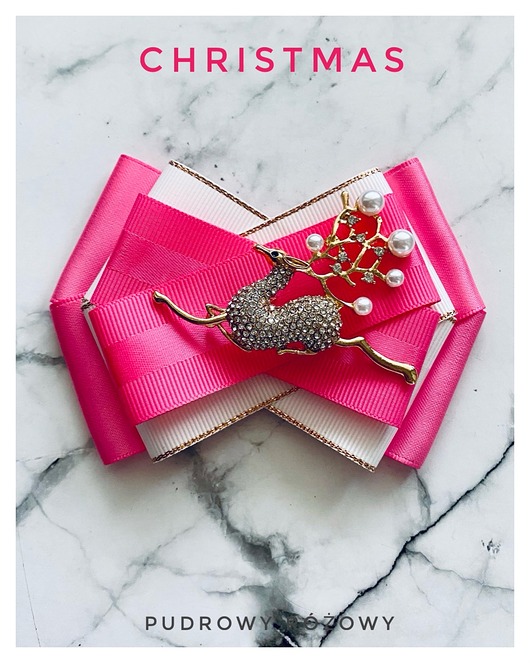 broszki Brosza z Reniferem, kryształkami i perłami New