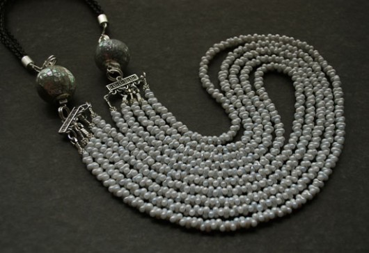 Gray majesty - naszyjnik Buy or Die