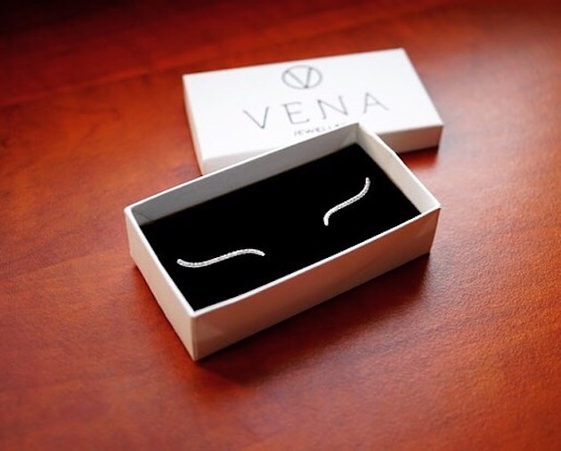 Srebrne kolczyki nausznice fala pr.925 VENA Jewellery