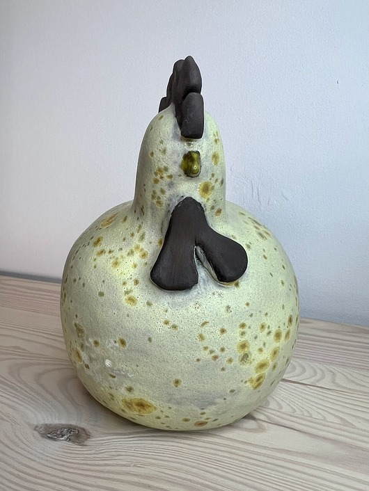 figurki i rzeźby Kura w żółte piegi