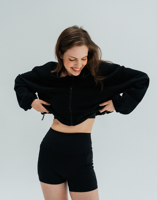 szorty damskie Damskie szorty sportowe do jogi i fitness z kieszeniami GLAM - black sky