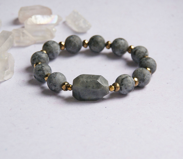 bransoletki z kamieni naturalnych UNIKAT - labradoryt, złoty hematyt