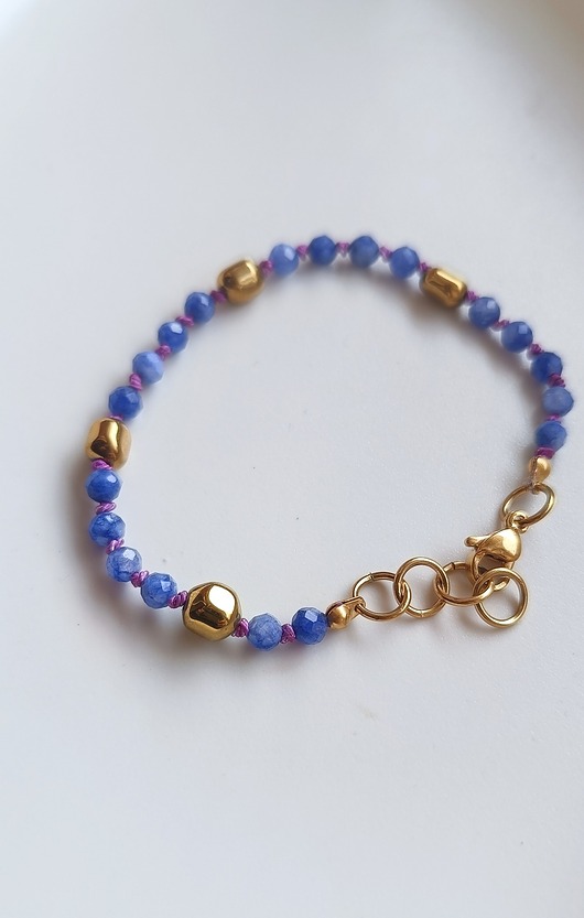 bransoletki na sznurku Amulet night-bransoletka