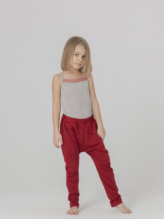spodnie dla dziewczynki Miękkie, luźne spodnie dziecięce - czerwony melanż