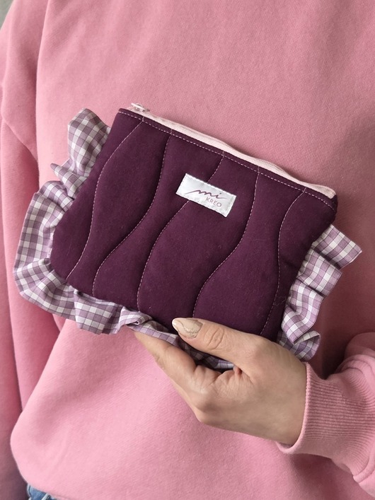 kosmetyczki Kosmetyczka falbanka w kratkę