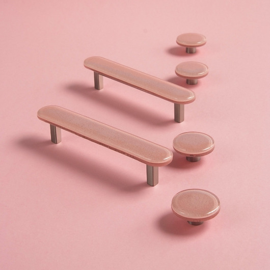 gałki do mebli Różowy uchwyt do mebli, szklany