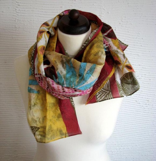 jedwabna chusta felt label